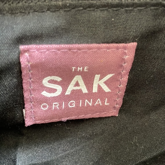 The Sak Original Leather Shoulder Bag - Picture 3 of 4